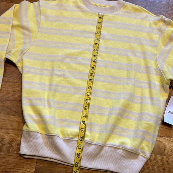 Urban Outfitters Mens Small Striped Pullover Yellow Crewneck Sweatshirt Preppy - Picture 4 of 8